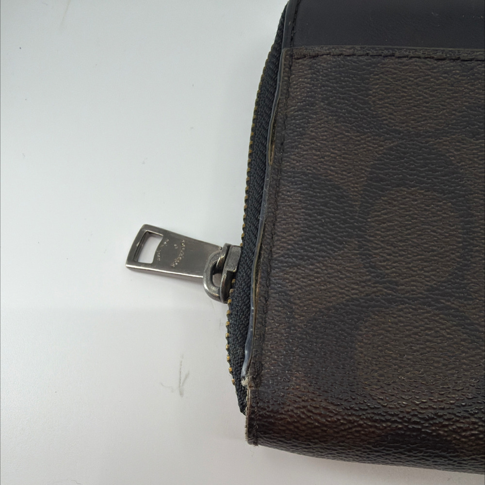 Coach Accordion Zip Brown/Black Signature Coated Canvas Wallet - Picture 3 of 8
